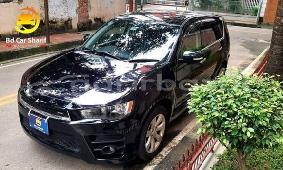 Buy Used 2010 Mitsubishi outlandar in Dhaka, Dhaka Buy Used 2010 Mitsubishi outlandar in Dhaka, Dhaka