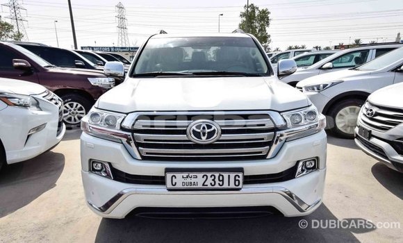 কেনা আমদানি Toyota Land Cruiser White গাড়ী মধ্যে ইম্পোর্ট - দুবাই মধ্যে Bandarban কেনা আমদানি Toyota Land Cruiser White গাড়ী মধ্যে ইম্পোর্ট - দুবাই মধ্যে Bandarban