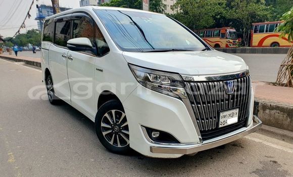 Buy Used 2020 Toyota Esquire in Dhaka, Dhaka Buy Used 2020 Toyota Esquire in Dhaka, Dhaka