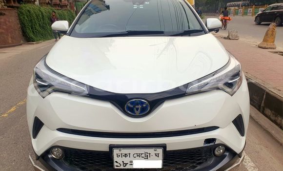 Buy Used 2022 Toyota CHR in Dhaka, Dhaka Buy Used 2022 Toyota CHR in Dhaka, Dhaka