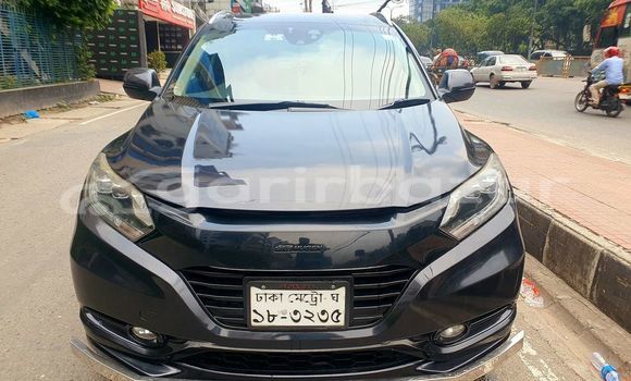 Buy Used 2022 Honda Vezel in Dhaka, Dhaka Buy Used 2022 Honda Vezel in Dhaka, Dhaka