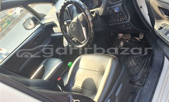 কেনা ব্যবহৃত Toyota X Noah White গাড়ী মধ্যে ঢাকা মধ্যে Dhaka কেনা ব্যবহৃত Toyota X Noah White গাড়ী মধ্যে ঢাকা মধ্যে Dhaka