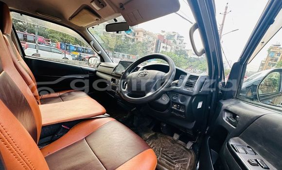 কেনা ব্যবহৃত Toyota Hiace Other গাড়ী মধ্যে ঢাকা মধ্যে Dhaka কেনা ব্যবহৃত Toyota Hiace Other গাড়ী মধ্যে ঢাকা মধ্যে Dhaka