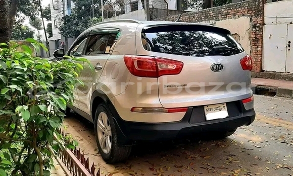 Buy Used Mercedes-Benz Sportage in Bandarban, Bandarban Buy Used Mercedes-Benz Sportage in Bandarban, Bandarban