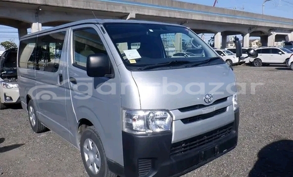 Buy Used Toyota Hiace in Chhagalnaiya, Feni Buy Used Toyota Hiace in Chhagalnaiya, Feni