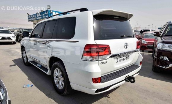 কেনা আমদানি Toyota Land Cruiser White গাড়ী মধ্যে ইম্পোর্ট - দুবাই মধ্যে Bandarban কেনা আমদানি Toyota Land Cruiser White গাড়ী মধ্যে ইম্পোর্ট - দুবাই মধ্যে Bandarban