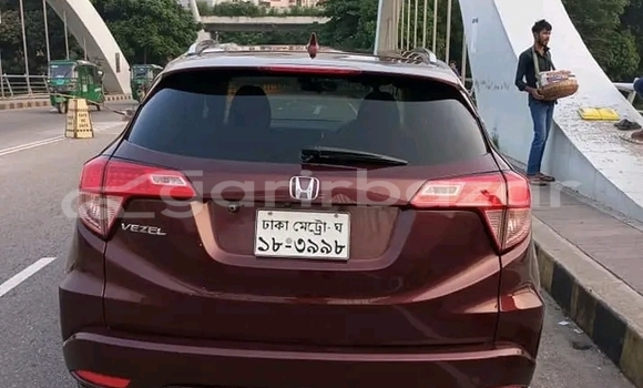 Buy Used Honda Vezel in Bajitpur, Kishorganj Buy Used Honda Vezel in Bajitpur, Kishorganj