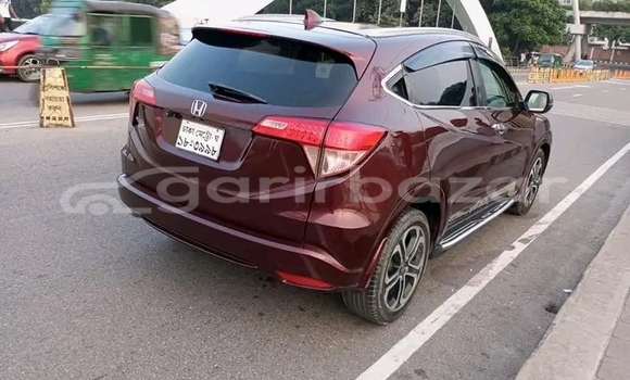 Buy Used Honda Vezel in Bajitpur, Kishorganj Buy Used Honda Vezel in Bajitpur, Kishorganj