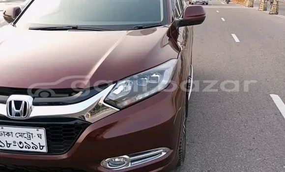 Buy Used Honda Vezel in Bajitpur, Kishorganj Buy Used Honda Vezel in Bajitpur, Kishorganj