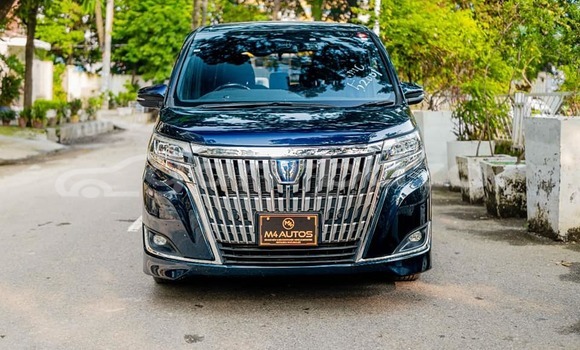 Buy Used 2019 Toyota Esquire in Dhaka, Dhaka Buy Used 2019 Toyota Esquire in Dhaka, Dhaka