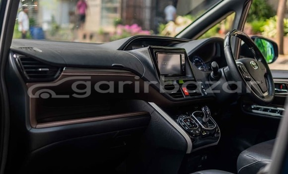 Buy Used 2019 Toyota Esquire in Dhaka, Dhaka Buy Used 2019 Toyota Esquire in Dhaka, Dhaka
