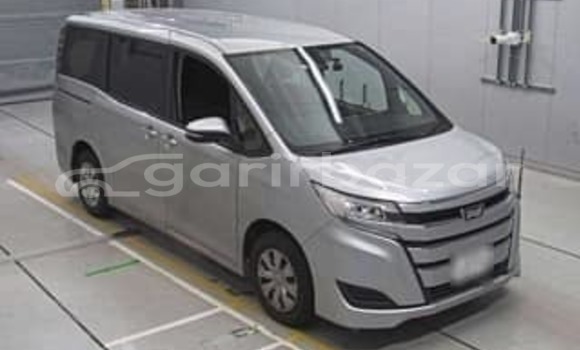 Buy Used 2019 Toyota Noah in Dhaka, Dhaka Buy Used 2019 Toyota Noah in Dhaka, Dhaka