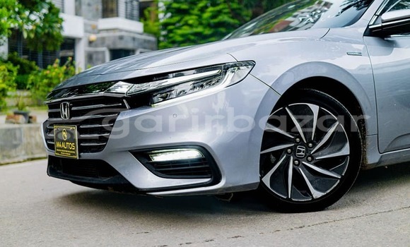 Buy Used 2019 Honda Insight in Dhaka, Dhaka Buy Used 2019 Honda Insight in Dhaka, Dhaka
