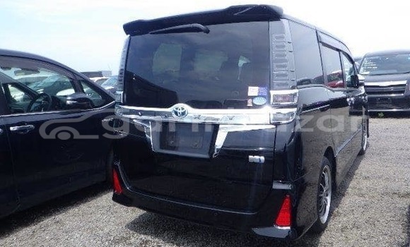 Buy Used 2020 Toyota Voxy in Dhaka, Dhaka Buy Used 2020 Toyota Voxy in Dhaka, Dhaka