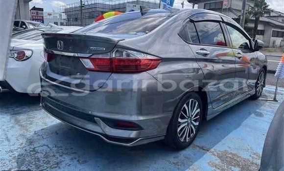 Buy Used 2019 Honda Grace in Dhaka, Dhaka Buy Used 2019 Honda Grace in Dhaka, Dhaka