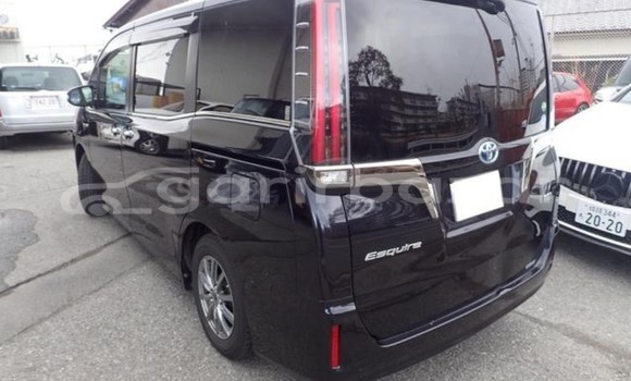 Buy Used 2020 Toyota Esquire in Dhaka, Dhaka Buy Used 2020 Toyota Esquire in Dhaka, Dhaka