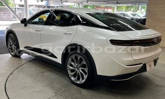 কেনা ব্যবহৃত Toyota Crown White গাড়ী মধ্যে ভালুকা মধ্যে Maimansingh কেনা ব্যবহৃত Toyota Crown White গাড়ী মধ্যে ভালুকা মধ্যে Maimansingh