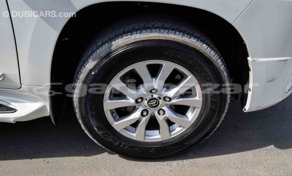 কেনা আমদানি Toyota Land Cruiser White গাড়ী মধ্যে ইম্পোর্ট - দুবাই মধ্যে Bandarban কেনা আমদানি Toyota Land Cruiser White গাড়ী মধ্যে ইম্পোর্ট - দুবাই মধ্যে Bandarban