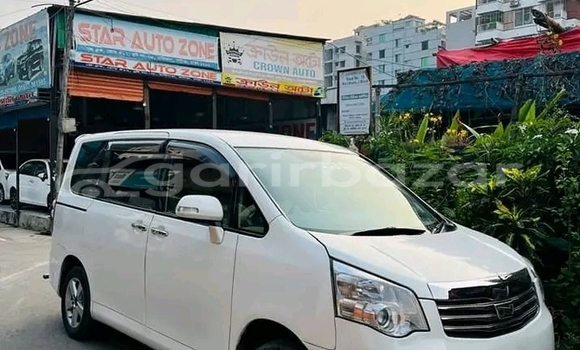 কেনা ব্যবহৃত Toyota Noah White গাড়ী মধ্যে বান্দরবান মধ্যে Bandarban কেনা ব্যবহৃত Toyota Noah White গাড়ী মধ্যে বান্দরবান মধ্যে Bandarban