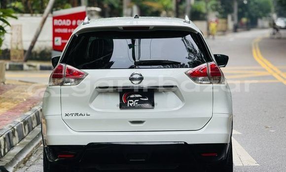 কেনা ব্যবহৃত Nissan X–Trail White গাড়ী মধ্যে ঢাকা মধ্যে Dhaka কেনা ব্যবহৃত Nissan X–Trail White গাড়ী মধ্যে ঢাকা মধ্যে Dhaka