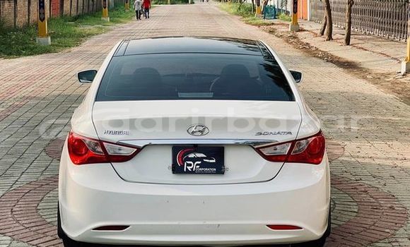 কেনা ব্যবহৃত Hyundai sonata White গাড়ী মধ্যে ঢাকা মধ্যে Dhaka কেনা ব্যবহৃত Hyundai sonata White গাড়ী মধ্যে ঢাকা মধ্যে Dhaka
