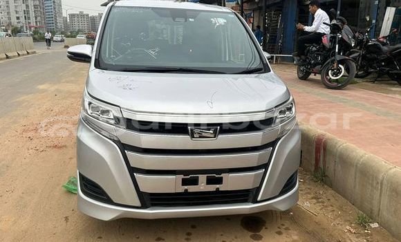 Buy Used 2019 Toyota Noah in Bagerhat, Khulna Buy Used 2019 Toyota Noah in Bagerhat, Khulna