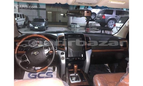Buy Import 2009 Toyota Land Cruiser in Import - Dubai, Bandarban Buy Import 2009 Toyota Land Cruiser in Import - Dubai, Bandarban