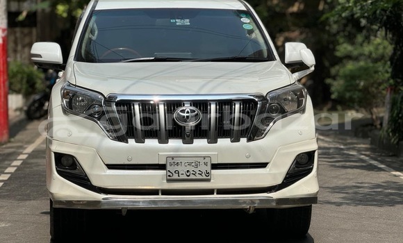 Buy Used 2012 Toyota Toyota land cruiser prado tx-l-pkg in Dhaka, Dhaka