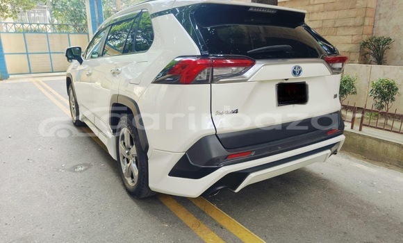 Buy Used 2019 Toyota RAV4 in Dhaka, Dhaka Buy Used 2019 Toyota RAV4 in Dhaka, Dhaka
