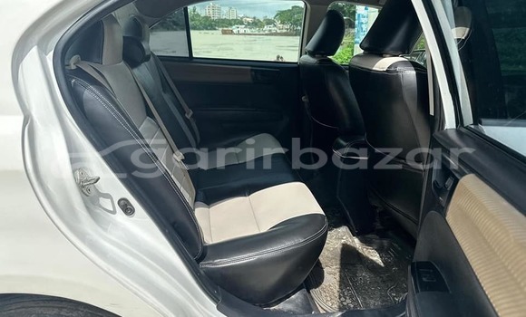 Buy Used 2013 Toyota Axio in Dhaka, Dhaka Buy Used 2013 Toyota Axio in Dhaka, Dhaka