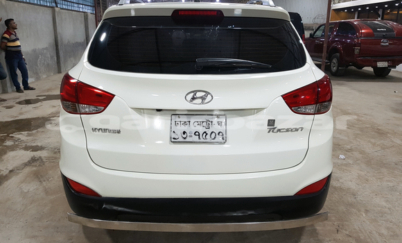 Buy Used 2012 Hyundai Tucson in Dhaka, Dhaka Buy Used 2012 Hyundai Tucson in Dhaka, Dhaka
