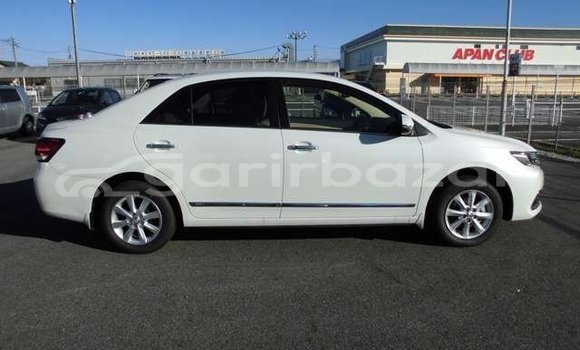 কিনুন ব্যবহৃত Toyota গাড়ী কিনুন ব্যবহৃত Toyota গাড়ী