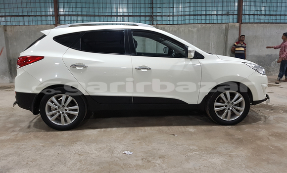 Buy Used 2012 Hyundai Tucson in Dhaka, Dhaka Buy Used 2012 Hyundai Tucson in Dhaka, Dhaka