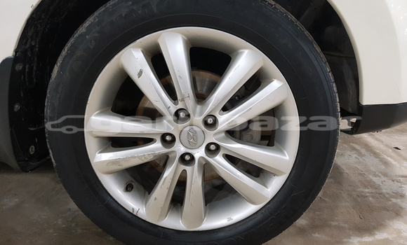 Buy Used 2012 Hyundai Tucson in Dhaka, Dhaka Buy Used 2012 Hyundai Tucson in Dhaka, Dhaka