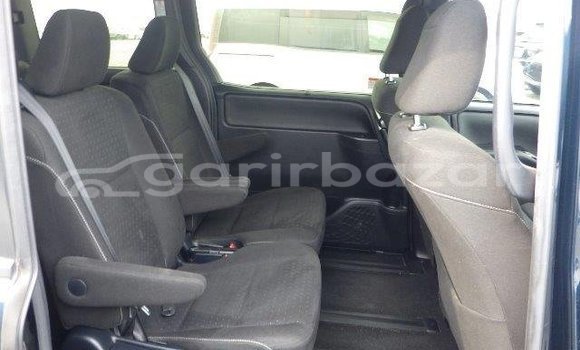 Buy Used 2019 Toyota Voxy in Dhaka, Dhaka Buy Used 2019 Toyota Voxy in Dhaka, Dhaka