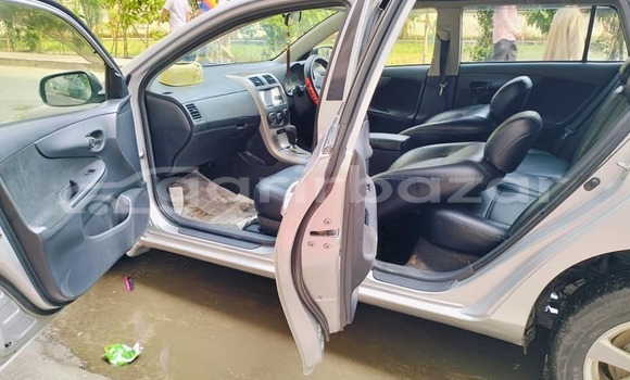 Buy Used 2016 Toyota axio fielder in Dhaka, Dhaka Buy Used 2016 Toyota axio fielder in Dhaka, Dhaka