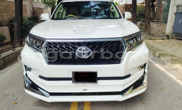 Buy Used 2018 Toyota prado land cruiser tx in Dhaka, Dhaka Buy Used 2018 Toyota prado land cruiser tx in Dhaka, Dhaka