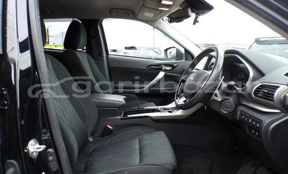 Buy Used 2020 Mitsubishi Eclipse in Dhaka, Dhaka Buy Used 2020 Mitsubishi Eclipse in Dhaka, Dhaka
