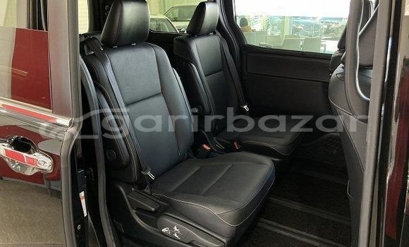 Buy Used 2019 Toyota Esquire in Dhaka, Dhaka Buy Used 2019 Toyota Esquire in Dhaka, Dhaka