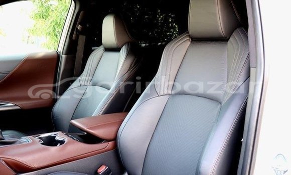 Buy Used 2020 Toyota Harrier in Dhaka, Dhaka Buy Used 2020 Toyota Harrier in Dhaka, Dhaka