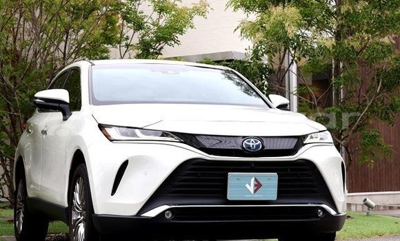 Buy Used 2020 Toyota Harrier in Dhaka, Dhaka Buy Used 2020 Toyota Harrier in Dhaka, Dhaka