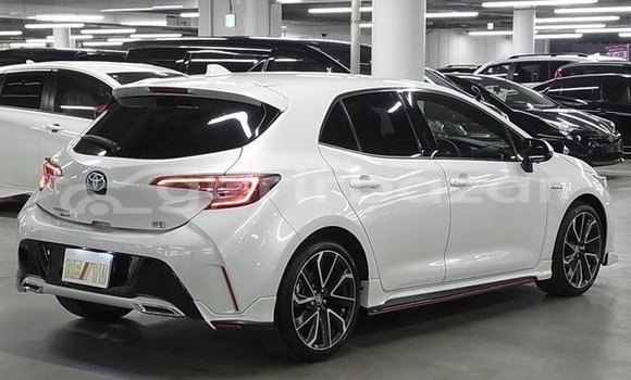 Buy Used 2019 Toyota corolla in Dhaka, Dhaka Buy Used 2019 Toyota corolla in Dhaka, Dhaka