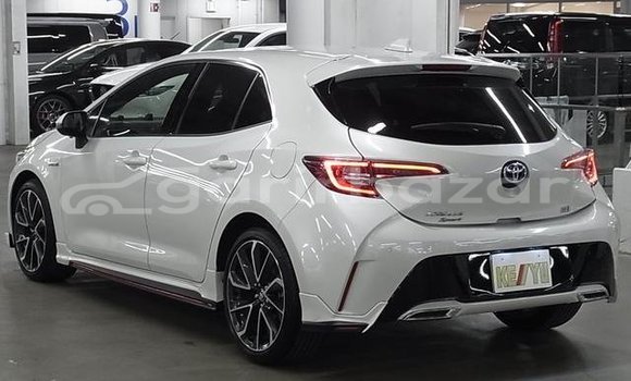 Buy Used 2019 Toyota corolla in Dhaka, Dhaka Buy Used 2019 Toyota corolla in Dhaka, Dhaka