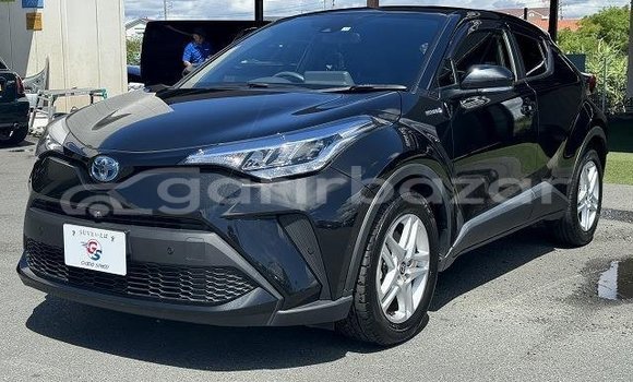 Buy Used 2019 Toyota C-HR in Dhaka, Dhaka Buy Used 2019 Toyota C-HR in Dhaka, Dhaka