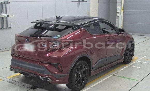 Buy Used 2019 Toyota C-HR in Dhaka, Dhaka Buy Used 2019 Toyota C-HR in Dhaka, Dhaka