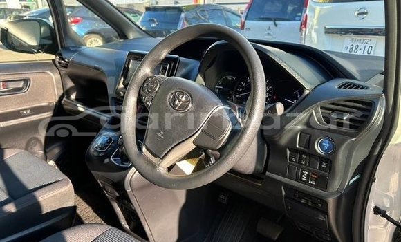Buy Used 2019 Toyota Voxy in Dhaka, Dhaka Buy Used 2019 Toyota Voxy in Dhaka, Dhaka