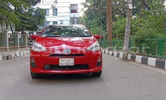 কেনা ব্যবহৃত Toyota Aqua Red গাড়ী মধ্যে ঢাকা মধ্যে Dhaka কেনা ব্যবহৃত Toyota Aqua Red গাড়ী মধ্যে ঢাকা মধ্যে Dhaka