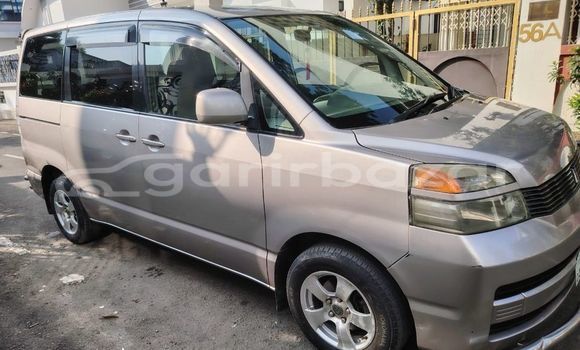 Buy Used 2021 Toyota Voxy in Dhaka, Dhaka Buy Used 2021 Toyota Voxy in Dhaka, Dhaka