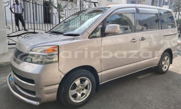 Buy Used 2021 Toyota Voxy in Dhaka, Dhaka Buy Used 2021 Toyota Voxy in Dhaka, Dhaka
