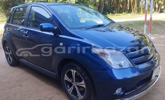 কেনা ব্যবহৃত Toyota IST Blue গাড়ী মধ্যে ঢাকা মধ্যে Dhaka কেনা ব্যবহৃত Toyota IST Blue গাড়ী মধ্যে ঢাকা মধ্যে Dhaka